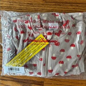 NWT in bag- Hanna Andersson Mushroom Print 3T Zip Sleeper